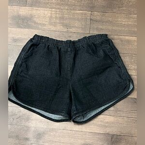 Black Athletic Shorts with Classic Dolphin Cut and Elastic Waistband
